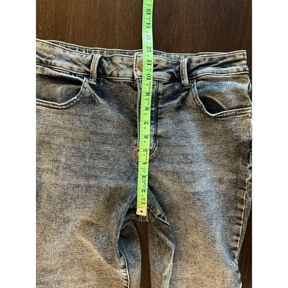 Maurices High-Rise Button-Fly Raw Hem Jeans Size 14 Short - Picture 8 of 9